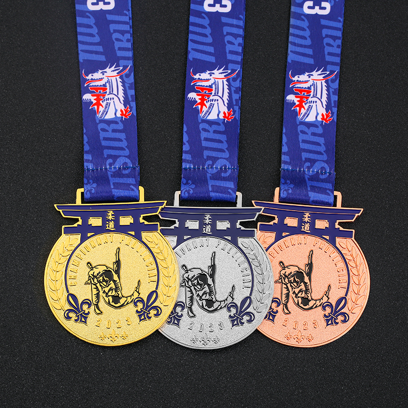 personalized-medal