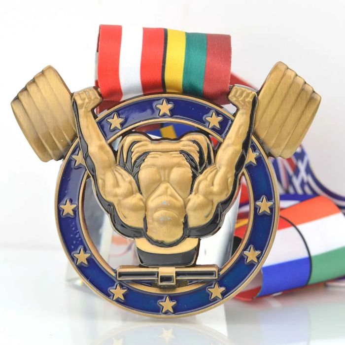 Weightlifting medal custom