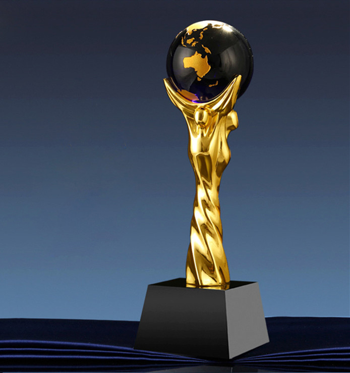 Custom Trophy Maker 20 Yrs Crafting Coporate Trophies